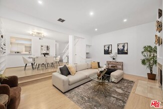 10933 Wellworth Ave Unit 16, Los Angeles, CA 90024