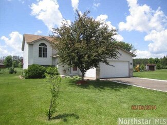 1005 S Harte Ave, Rush City, MN 55069