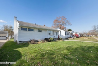 5201 Elaine Dr, Toledo, OH 43613