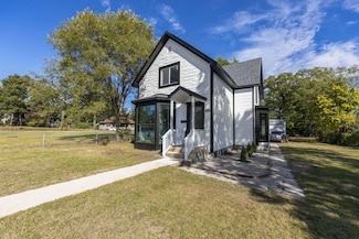 1008 E Michigan Blvd, Michigan City, IN 46360