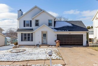 6016 N Elmwood Ave, Davenport, IA 52806