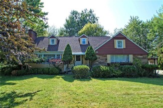 414 Harris Rd, Cleveland, OH 44143
