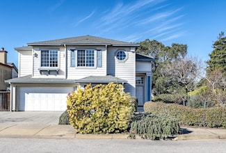 2218 Chanticleer Ln, Santa Cruz, CA 95062