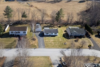46 Stone Ridge Dr, Rutland, VT 05701