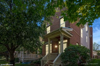 2564 Violet St, Glenview, IL 60026