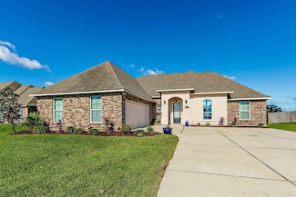 366 Crossing St N, Thibodaux, LA 70301