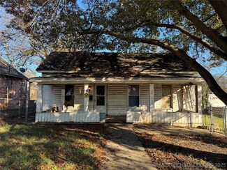 319 S Division St, Sapulpa, OK 74066