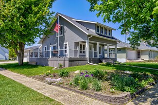 301 N Pearl St, Zearing, IA 50278