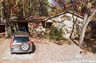 8212 W 24th St, Little Rock, AR 72204
