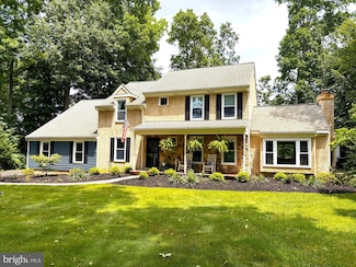 20 Heron Hill Dr, Downingtown, PA 19335
