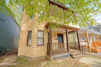 12 Paulding St, Schenectady, NY 12308
