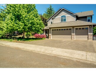 530 E Buttercup St, Yamhill, OR 97148