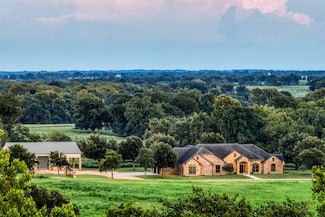500 Buenger Rd, Industry, TX 78944