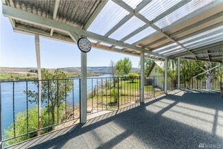 1617 Fairview Ave, Bridgeport, WA 98813