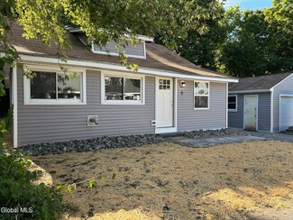 6 Davis Dr, Poestenkill, NY 12140