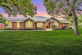 13334 W Brazos Bend Dr, Needville, TX 77461