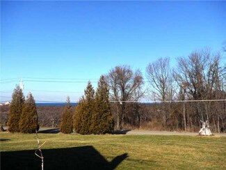 4922 Lake Rd, Williamson, NY 14589