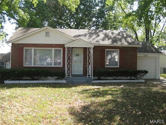 1988 Driftway Dr, Saint Louis, MO 63114