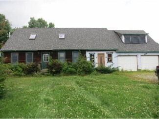 56 Plains Dr, Johnson, VT 05656
