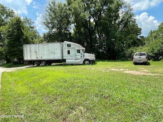 1099 Bryant St, Milan, TN 38358