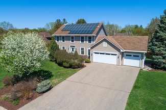 3662 Wescott Hills Dr, Saint Paul, MN 55123