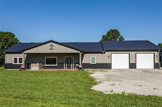 1982 Indiana Rd, Ottawa, KS 66067