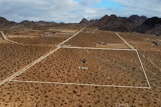 0 Comet Rd Unit HD25015412, Lucerne Valley, CA