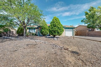 563 Apache Loop SW, Rio Rancho, NM 87124