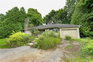 1167 Calkins Rd, Rochester, NY 14623