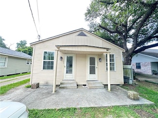 759 1/2 Oak Ave, Westwego, LA 70094