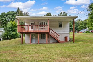 1041 Merwin Rd, New Kensington, PA 15068