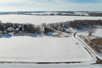 TBD L2b5 Greenleaf Estates St E, Montgomery, MN 56069