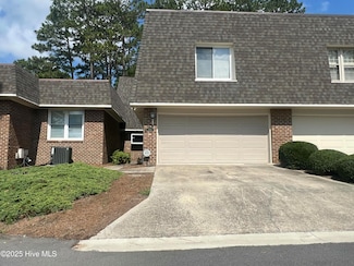 123 Racquet Ln, Pinehurst, NC 28374