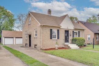 1904 75th St, Kenosha, WI 53143