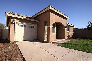 1929 Portal Dr, San Jacinto, CA 92582