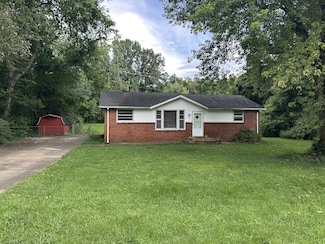 14 Fountainbleau Rd, Clarksville, TN 37042