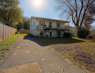 320 Meadow Ct, Madison, WV 25130