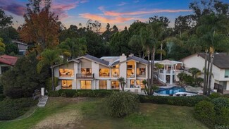 11 Lake Helix Dr, La Mesa, CA 91941