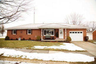 643 Park Blvd, Versailles, OH 45380