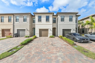 4853 Chantilly Rd, Wellington, FL 33467