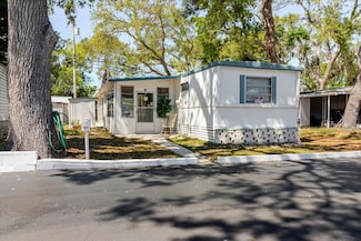 7803 46th Ave N Unit 63, Saint Petersburg, FL 33709