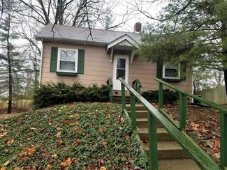 9830 Front St, Dillsboro, IN 47018