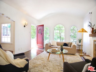 7614 Romaine St, West Hollywood, CA 90046