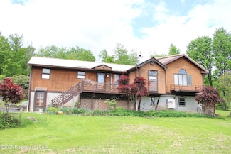 215 Lina Berry Rd, Montrose, PA 18801
