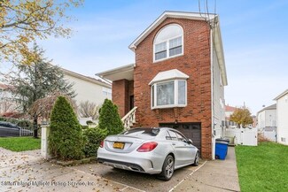14 Hart Place, Staten Island, NY 10307