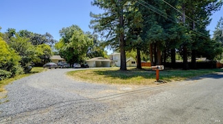 5210 Fulton Rd, Santa Rosa, CA 95403