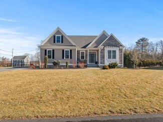 8 Winslow Way, Swansea, MA 02777