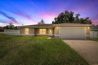 28 Hemlock Radial, Ocala, FL 34472