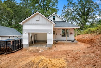 213 Carswell Dr, Anderson, SC 29624