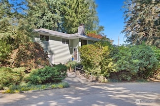 11811 33rd Ave NE, Seattle, WA 98125